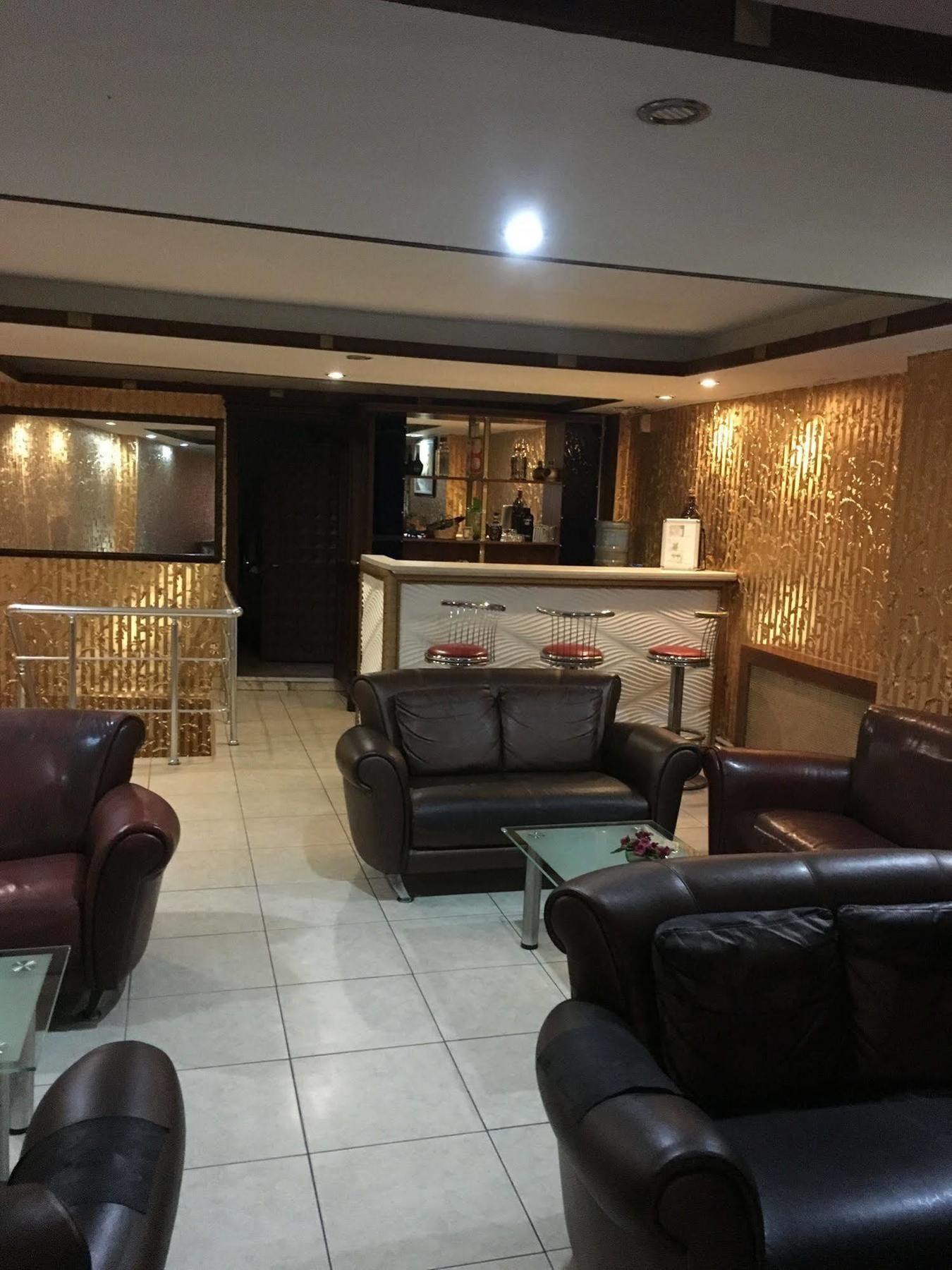 Oeruen Hotel Istanbul Exterior photo